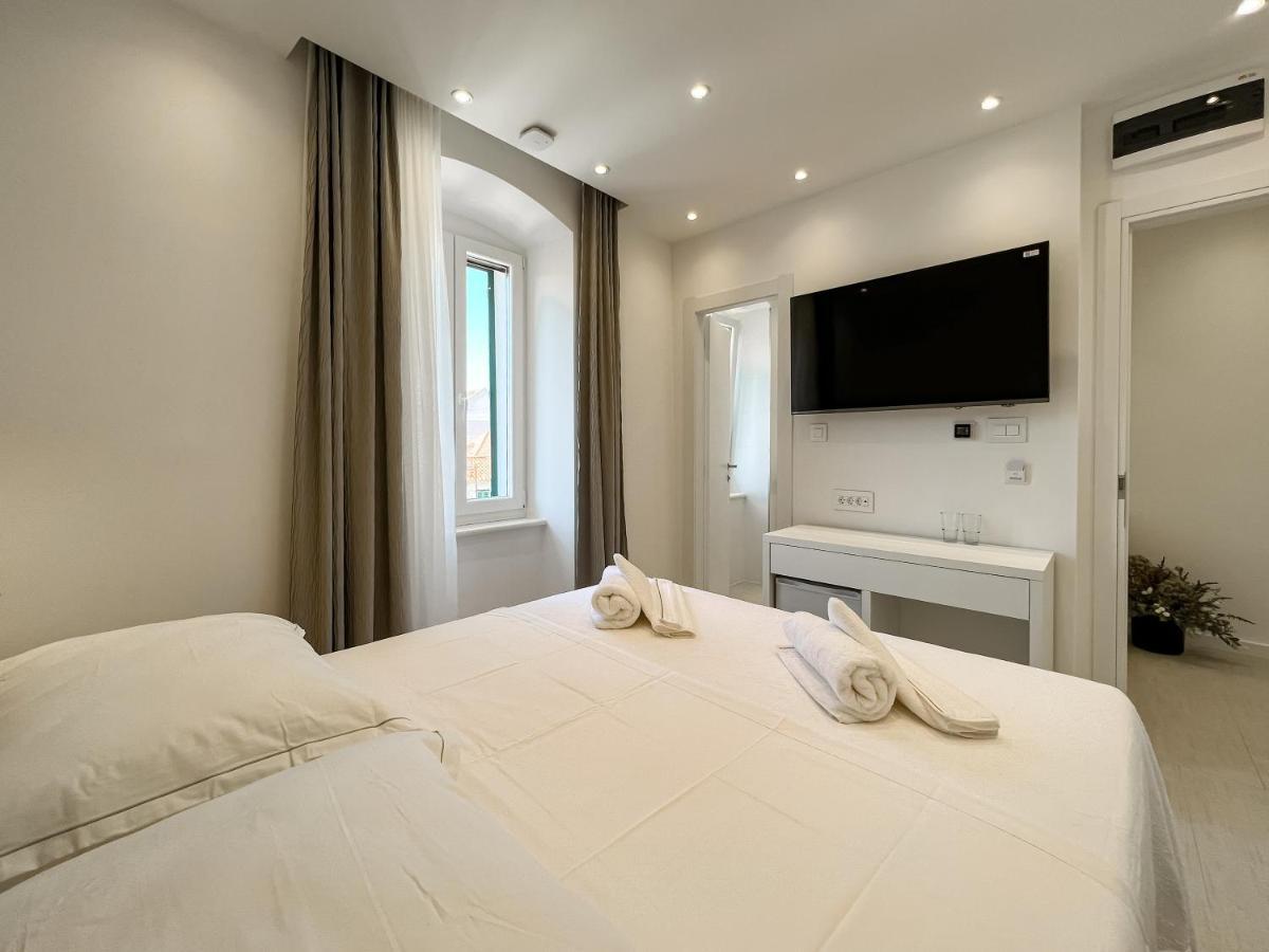 Pont Rooms Split Bagian luar foto