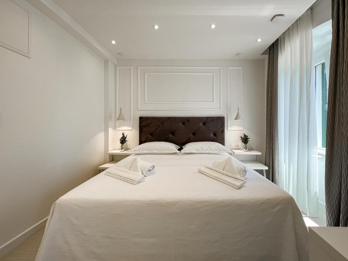Pont Rooms Split Bagian luar foto