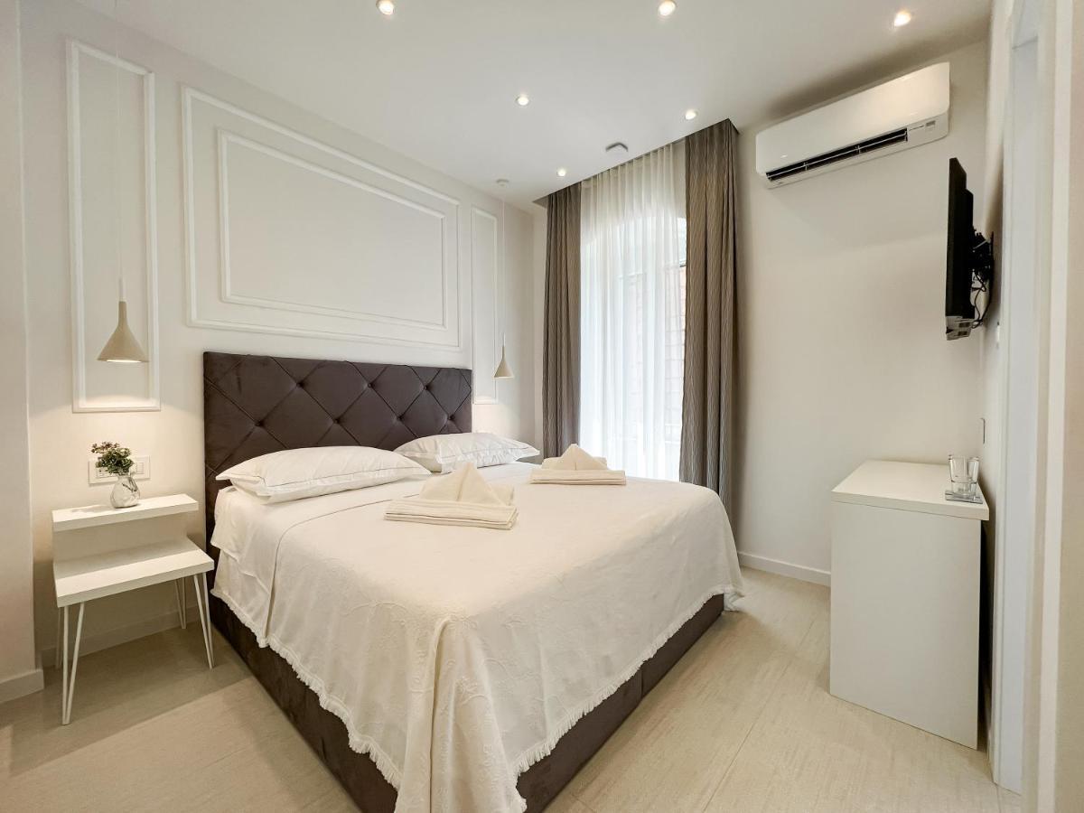 Pont Rooms Split Bagian luar foto
