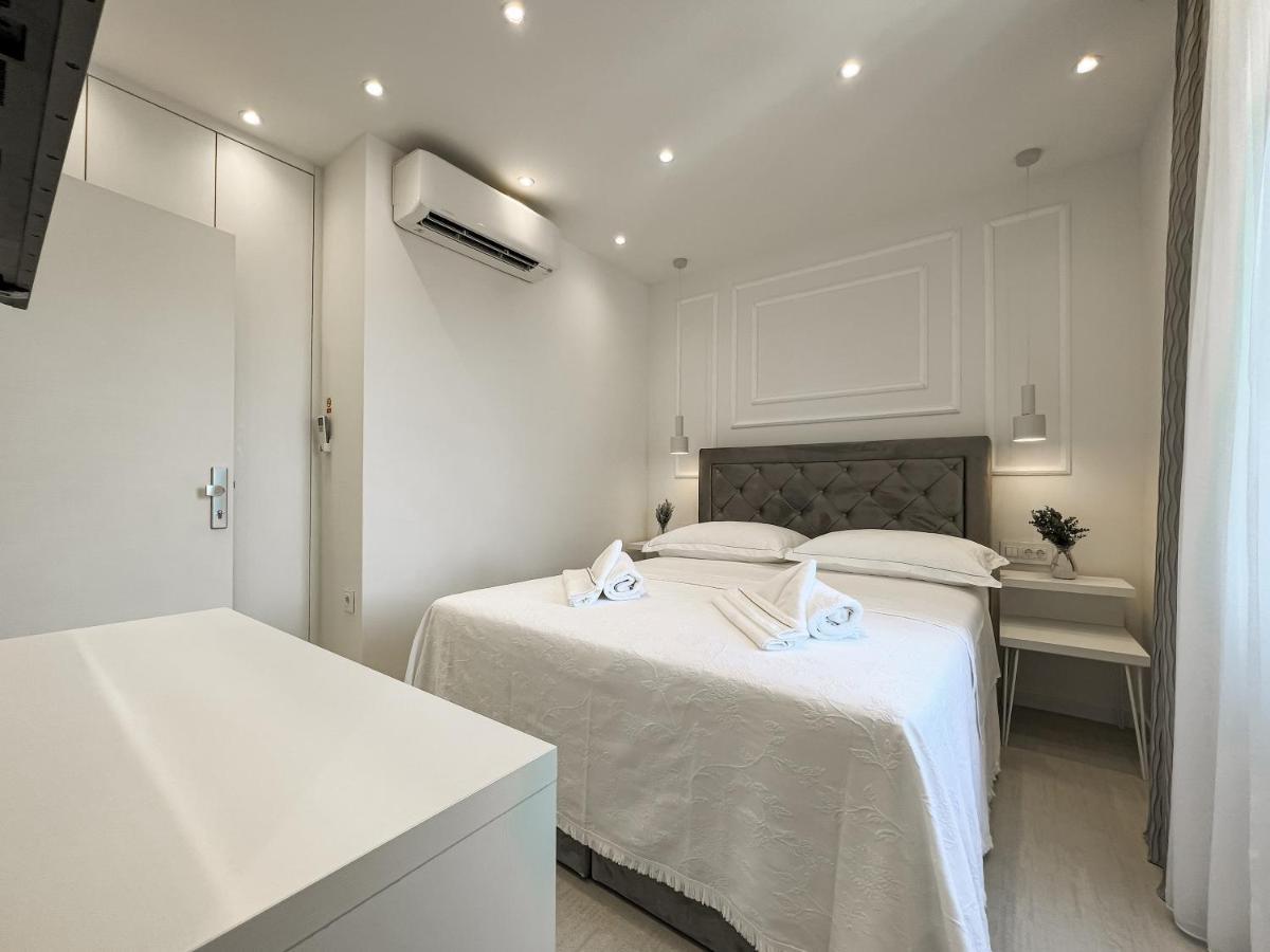 Pont Rooms Split Bagian luar foto