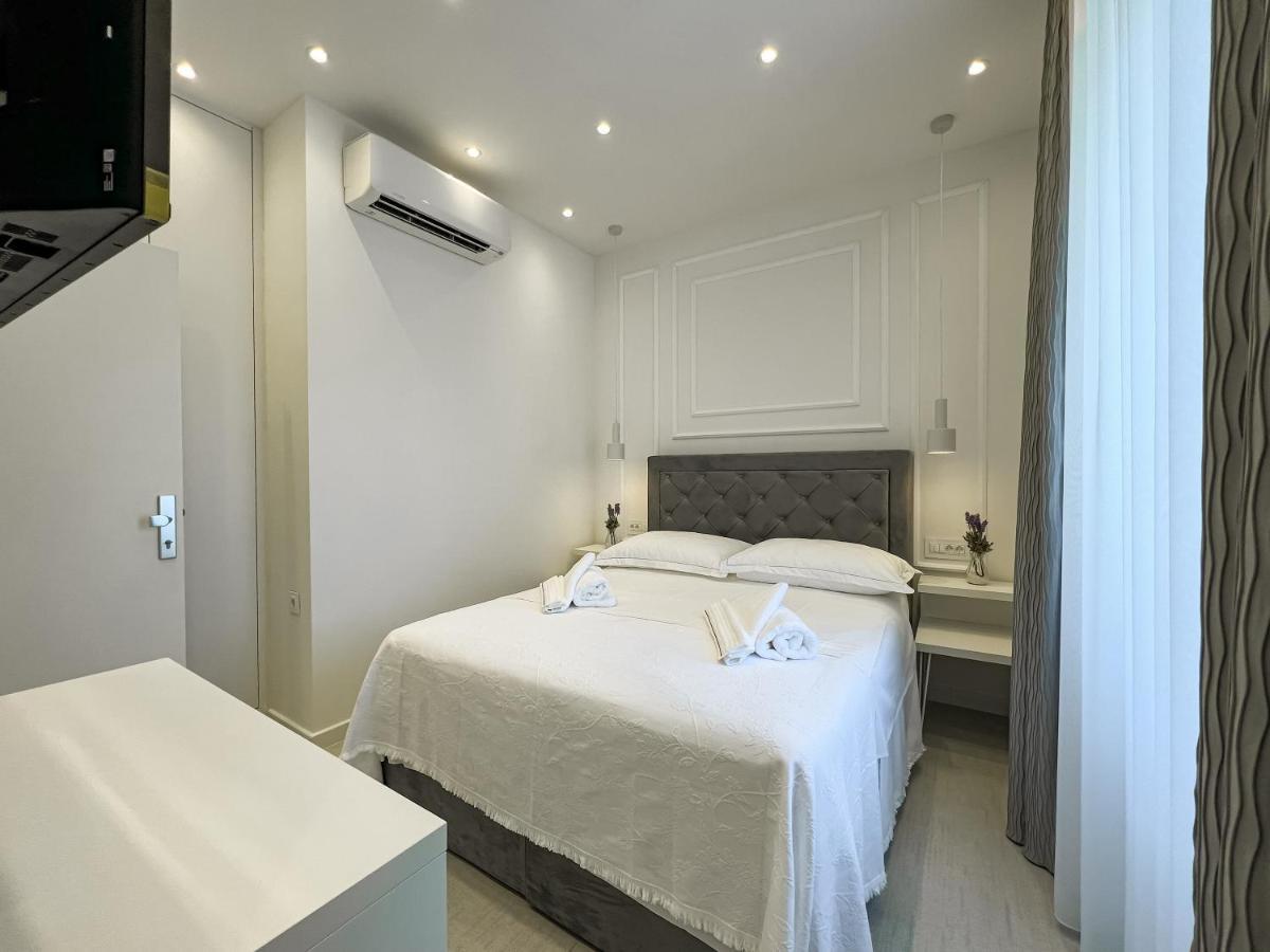 Pont Rooms Split Bagian luar foto