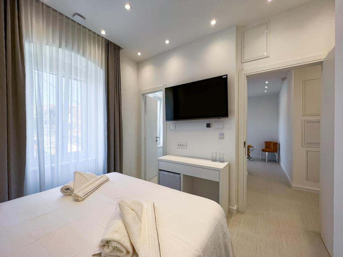 Pont Rooms Split Bagian luar foto